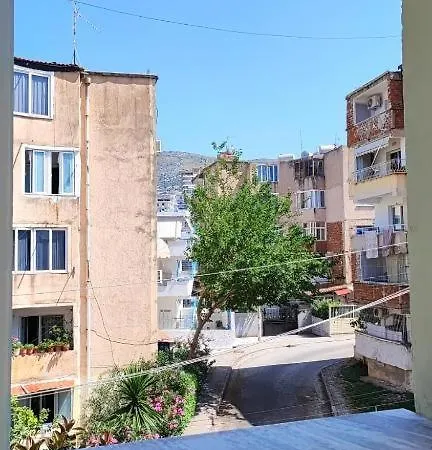 Dea1 Majlinda * Sarande